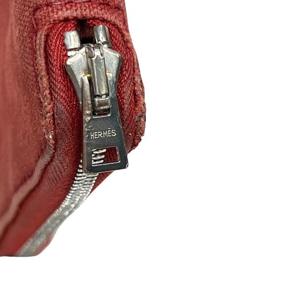 Hermès Paris Fourre Tout GM Red Canvas Zip Around Wallet with Stripe Card Slots - Picture 5 of 16